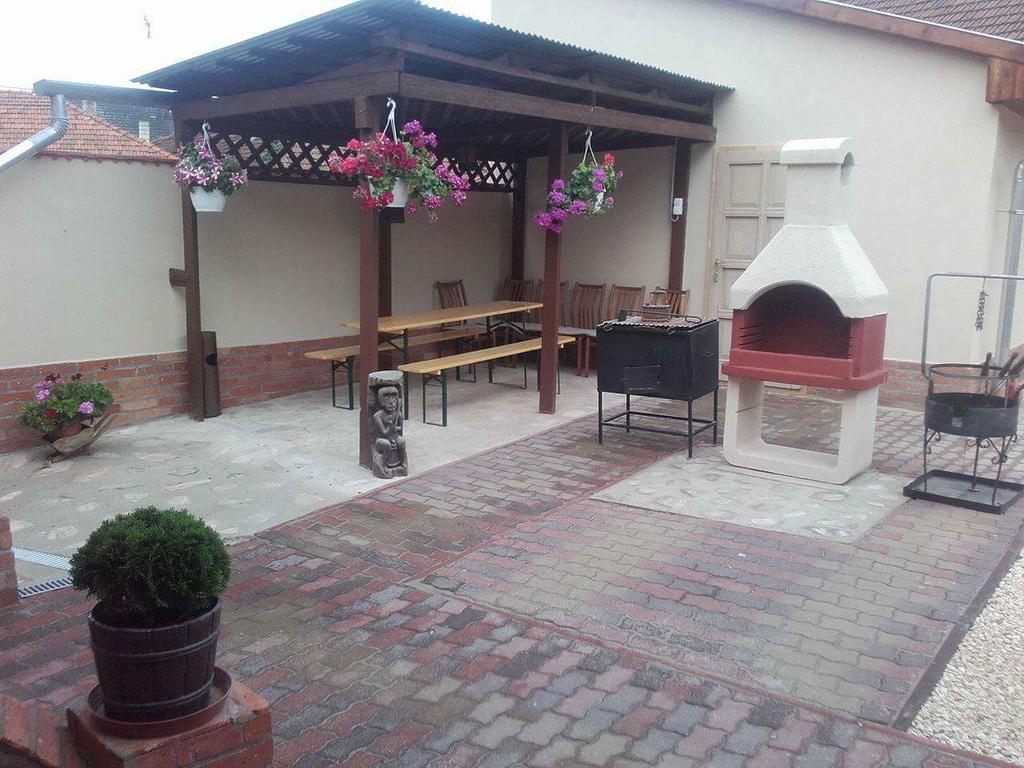Hotel Reka Vendeghaz Tokaj Exteriér fotografie